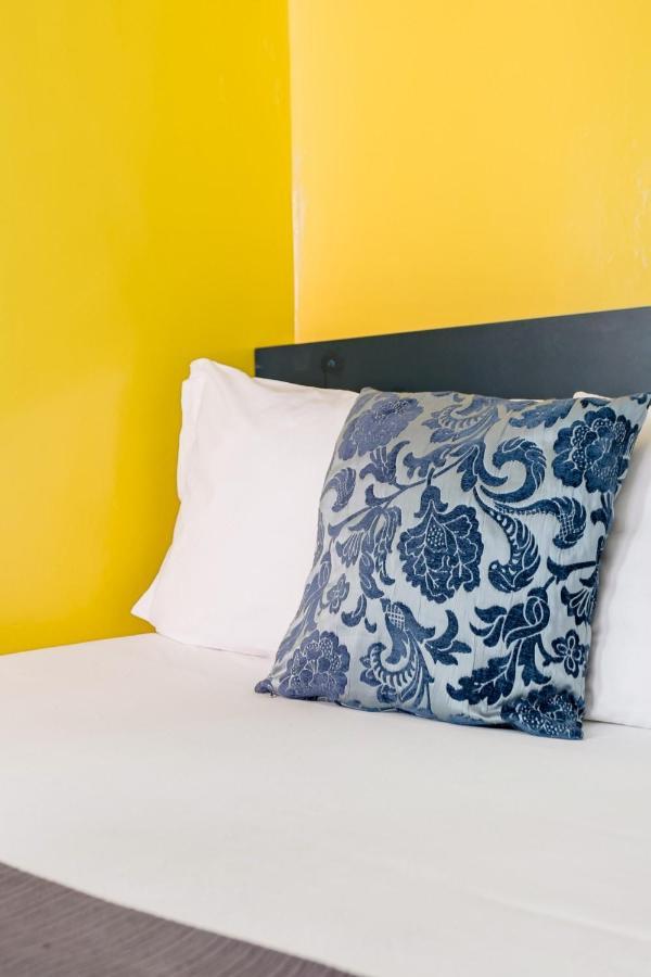 Avenida Da Liberdade Area, Bright And Newly Renovated 2 Bedroom Apartment, Lisbon Historical Center Ngoại thất bức ảnh