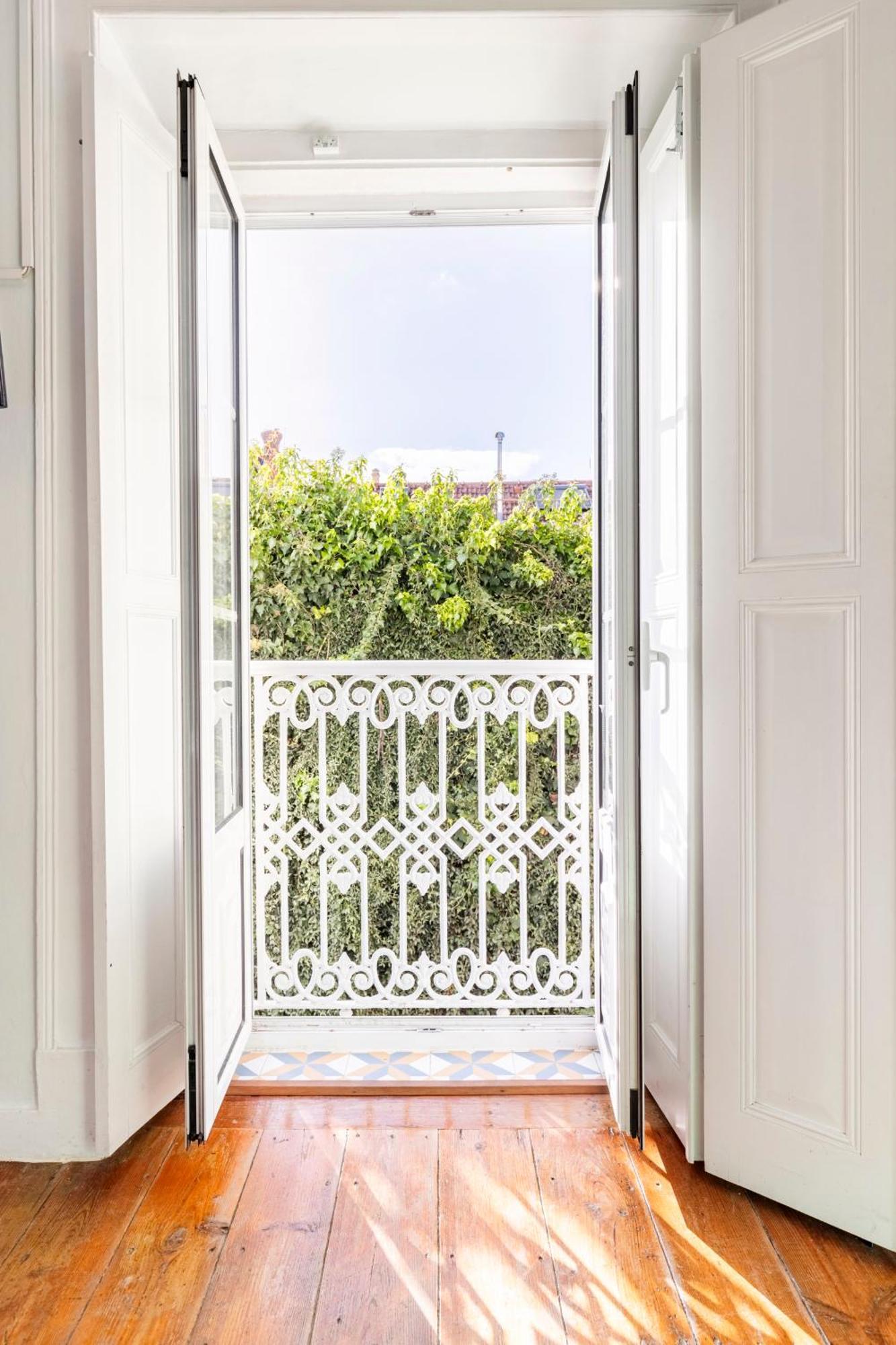 Avenida Da Liberdade Area, Bright And Newly Renovated 2 Bedroom Apartment, Lisbon Historical Center Ngoại thất bức ảnh