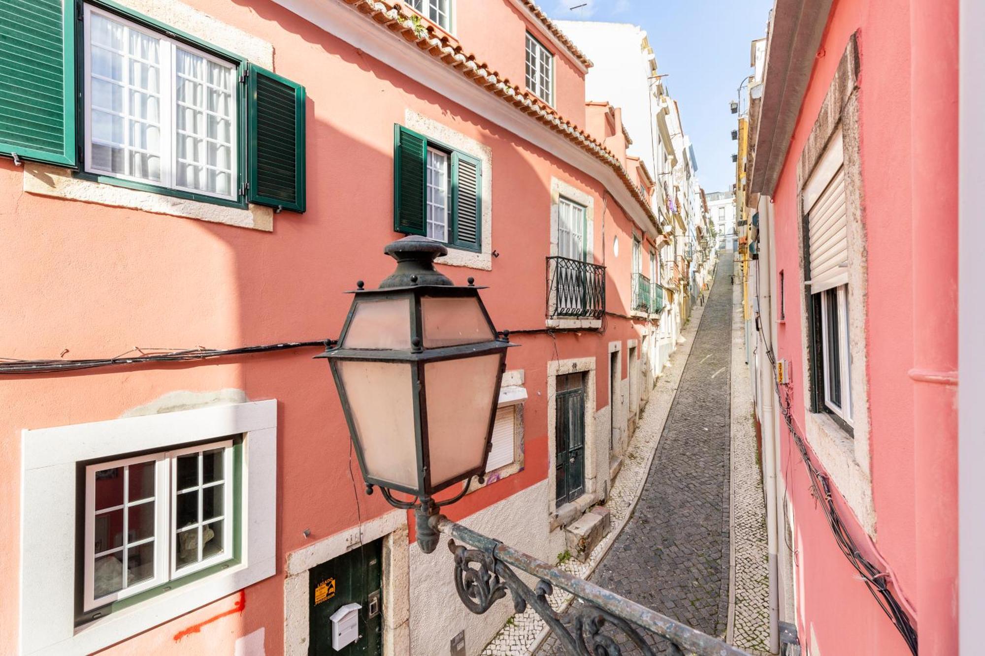 Avenida Da Liberdade Area, Bright And Newly Renovated 2 Bedroom Apartment, Lisbon Historical Center Ngoại thất bức ảnh