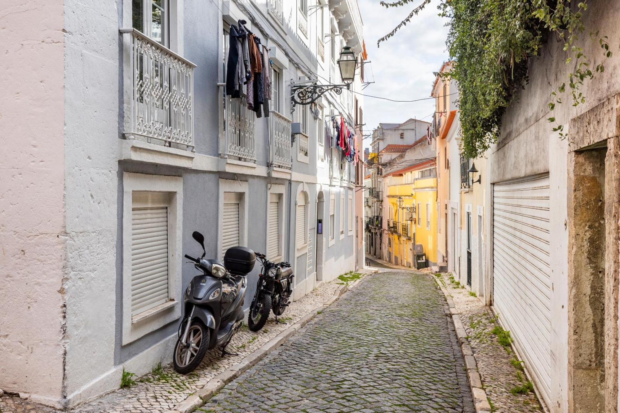 Avenida Da Liberdade Area, Bright And Newly Renovated 2 Bedroom Apartment, Lisbon Historical Center Ngoại thất bức ảnh